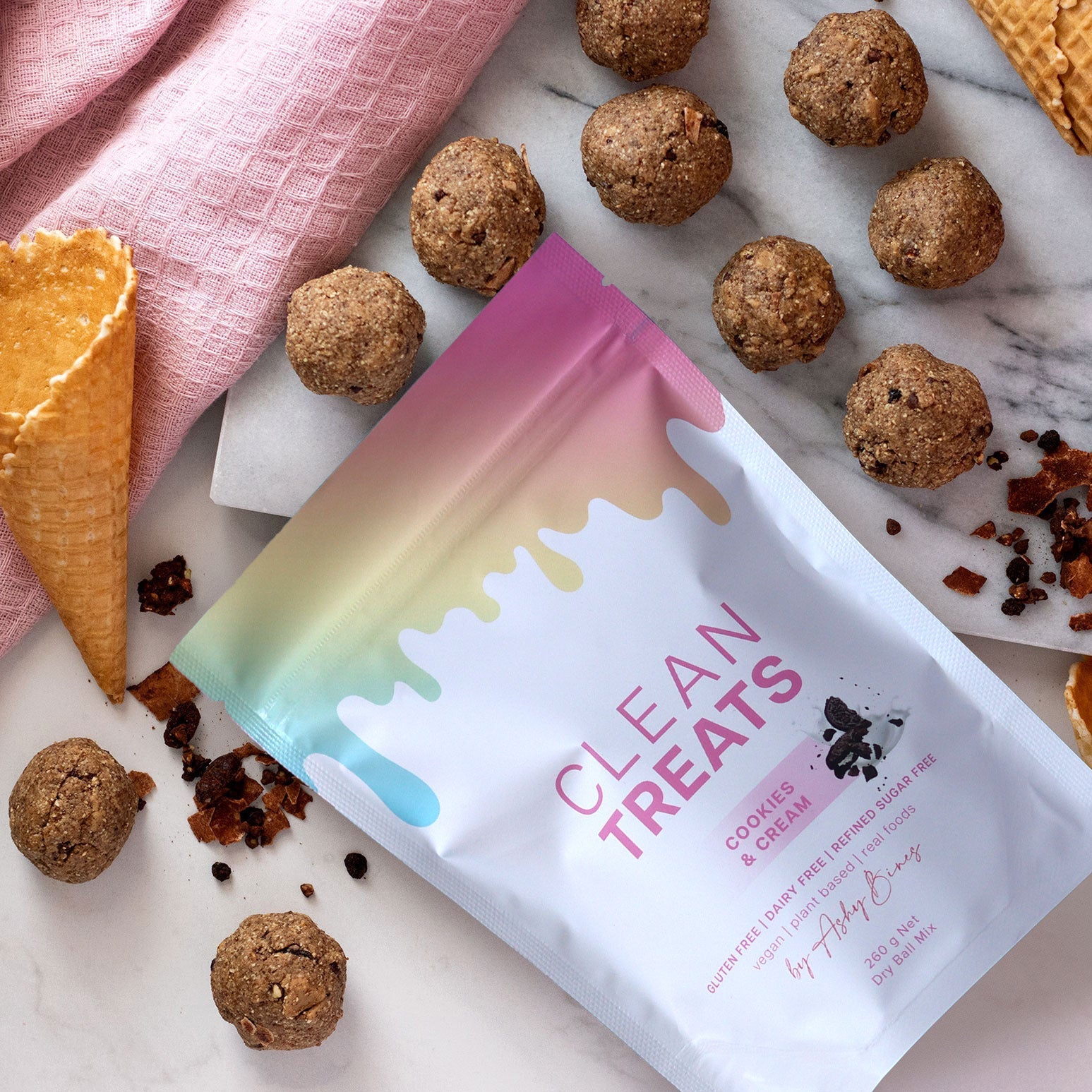 Ashy Bines Cookies and Cream Treats 260g